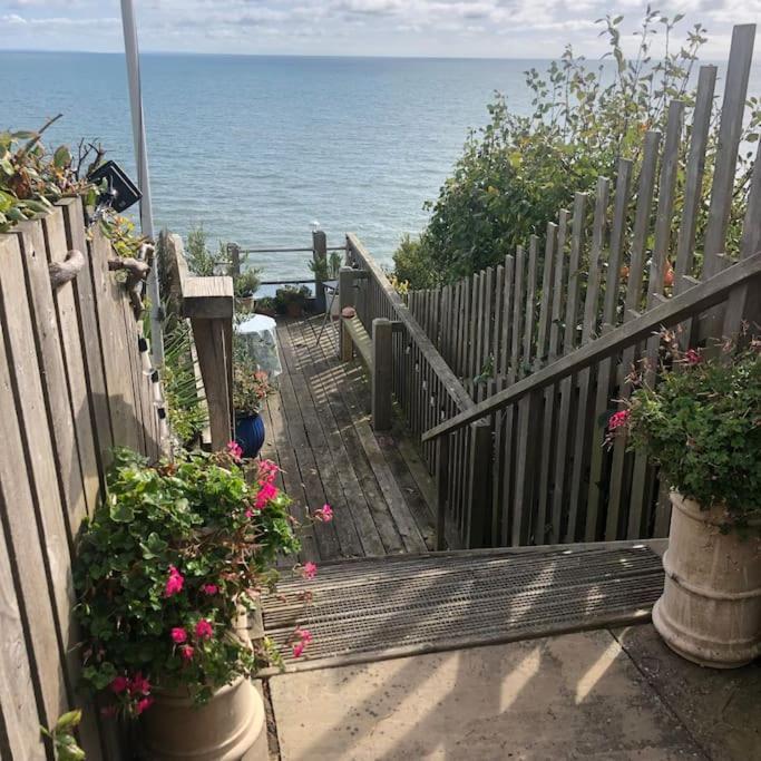 Lyme Clifftop Hideaway Lyme Regis Exterior photo
